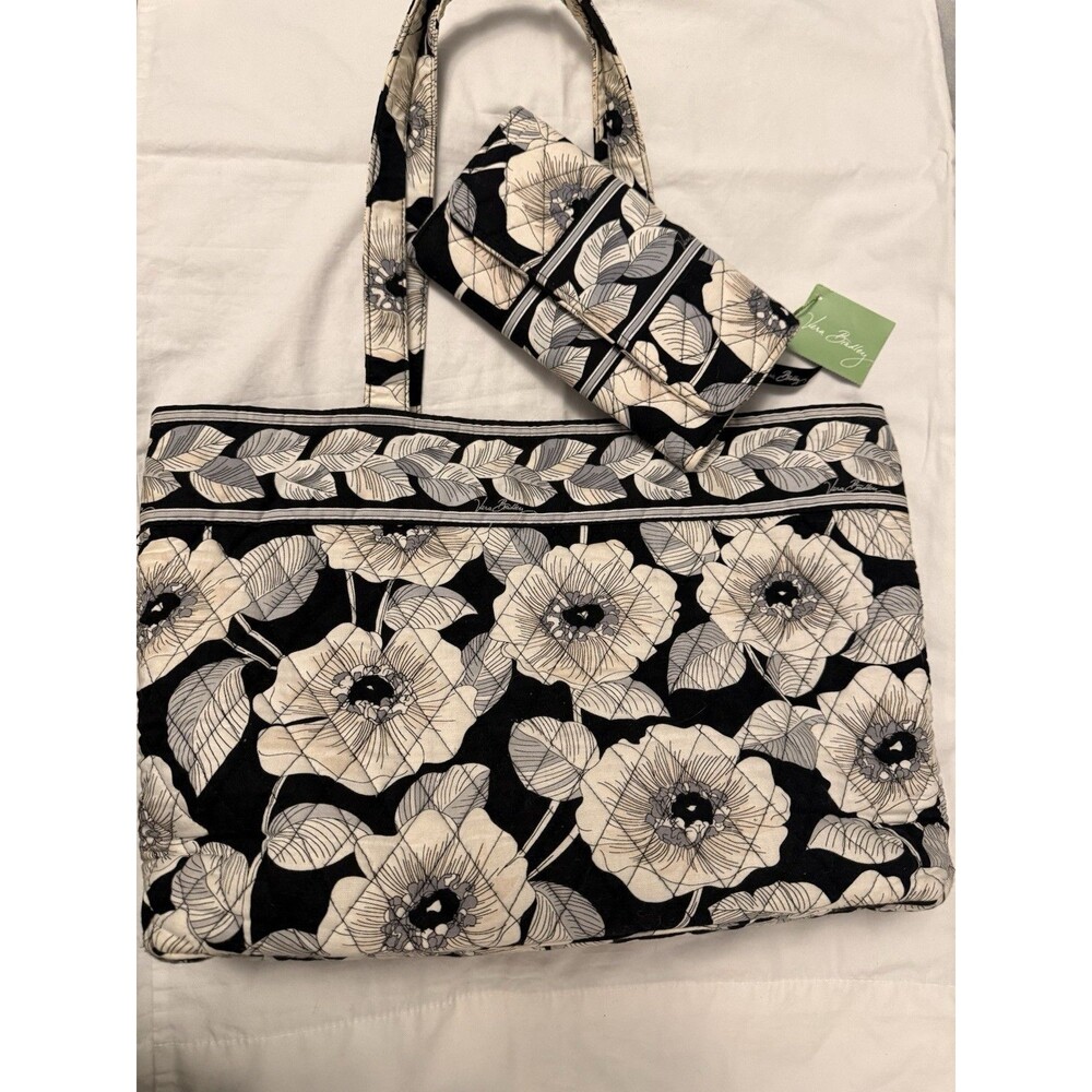 Vera Bradley Camellia East West Tote Purse And Wallet